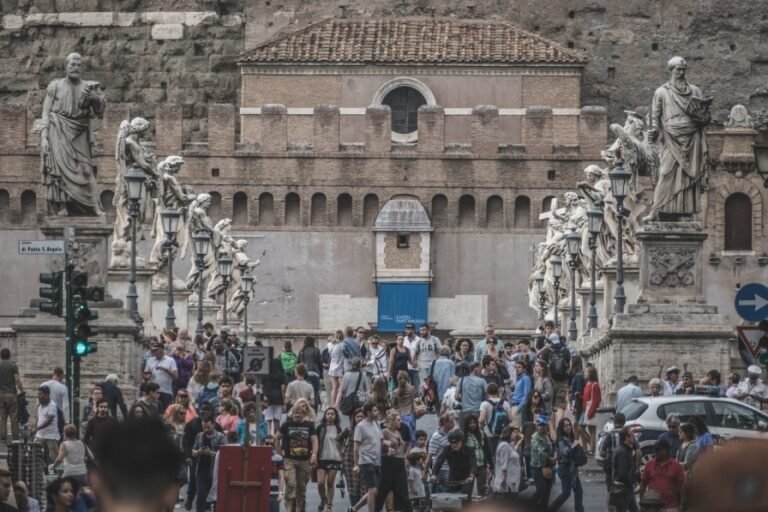 Best Time of the Day to Visit Vatican
