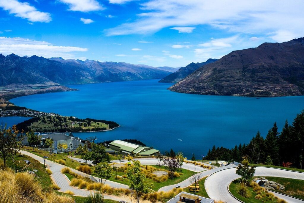 Beautiful Places in New Zealand - Must See Places