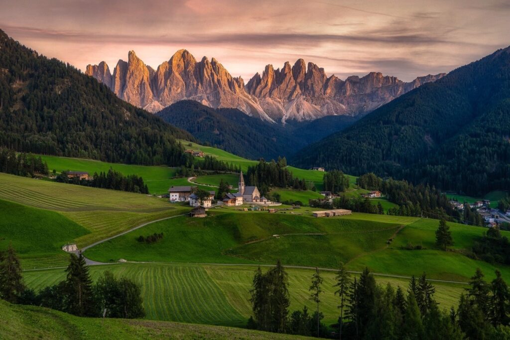 is dolomites dangerous